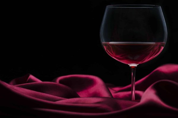 Les aspects subtils du vin rouge : un guide pour les connaisseurs